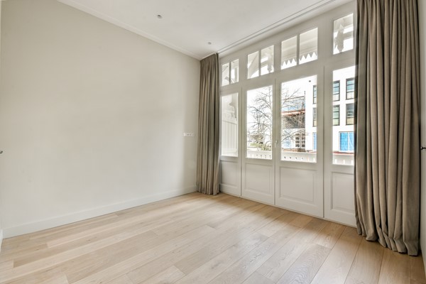 Medium property photo - Moreelsestraat 1A, 1071 BJ Amsterdam